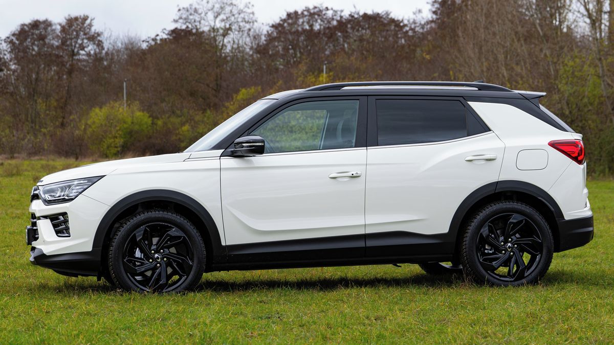 Výprodej skladů! Oblíbené a cenově dostupné SUV je teď v Česku ještě levnější, ušetřit můžete až 70 tisíc